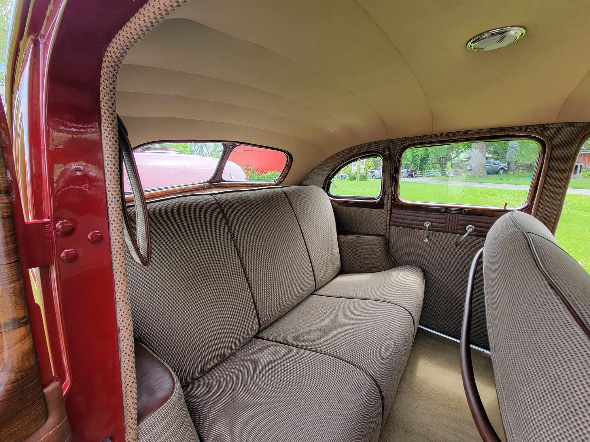 1938 Buick detail