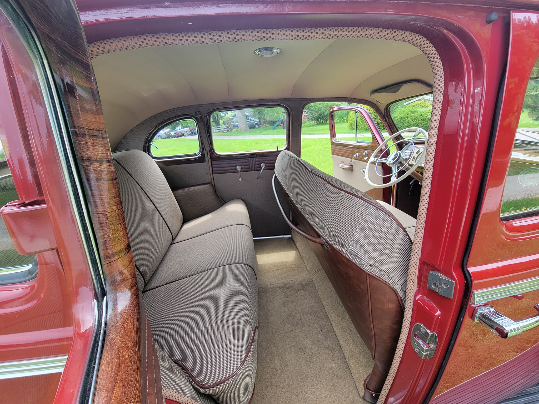 1938 Buick detail