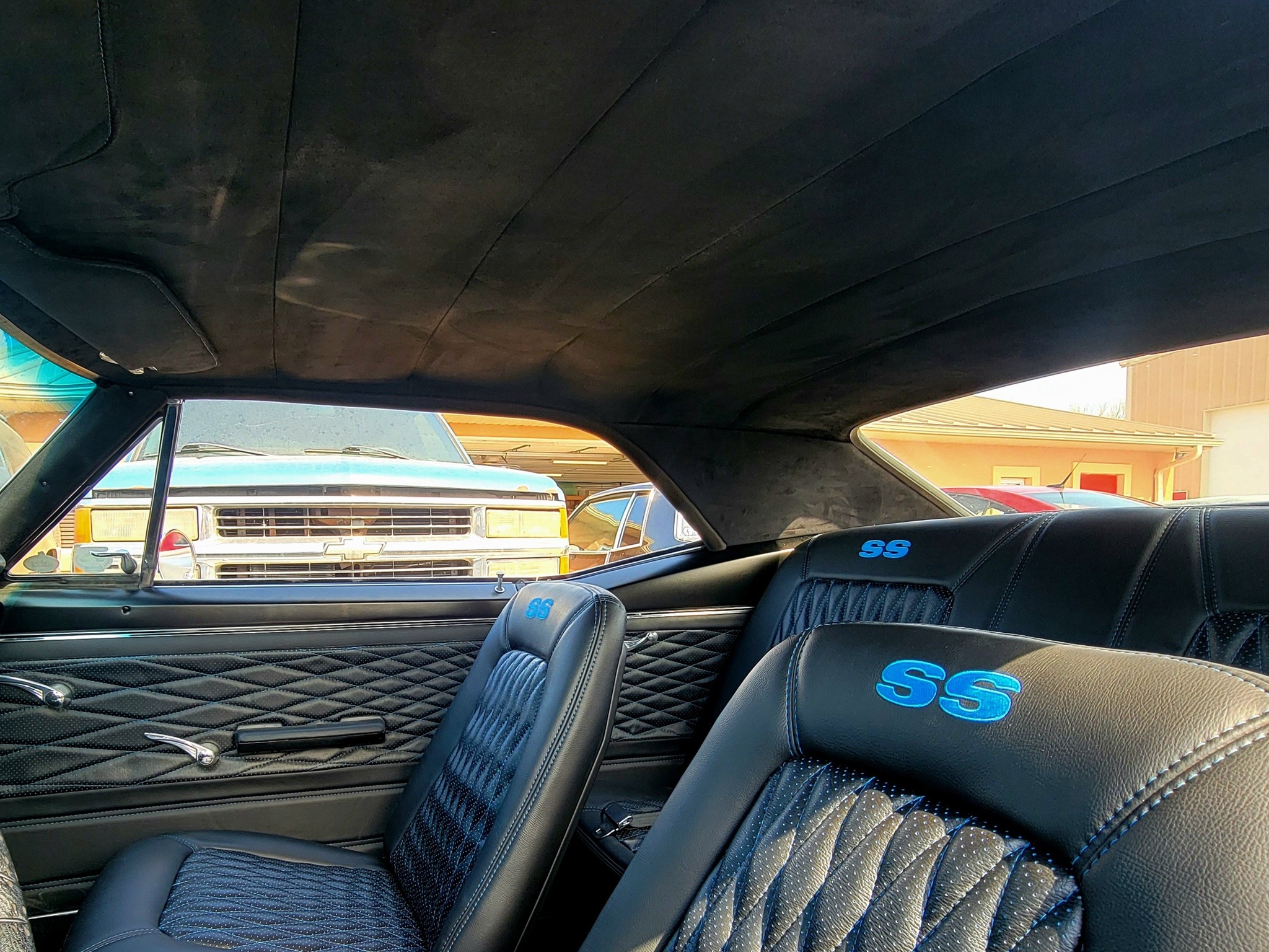 1967 Camaro SS custom interior