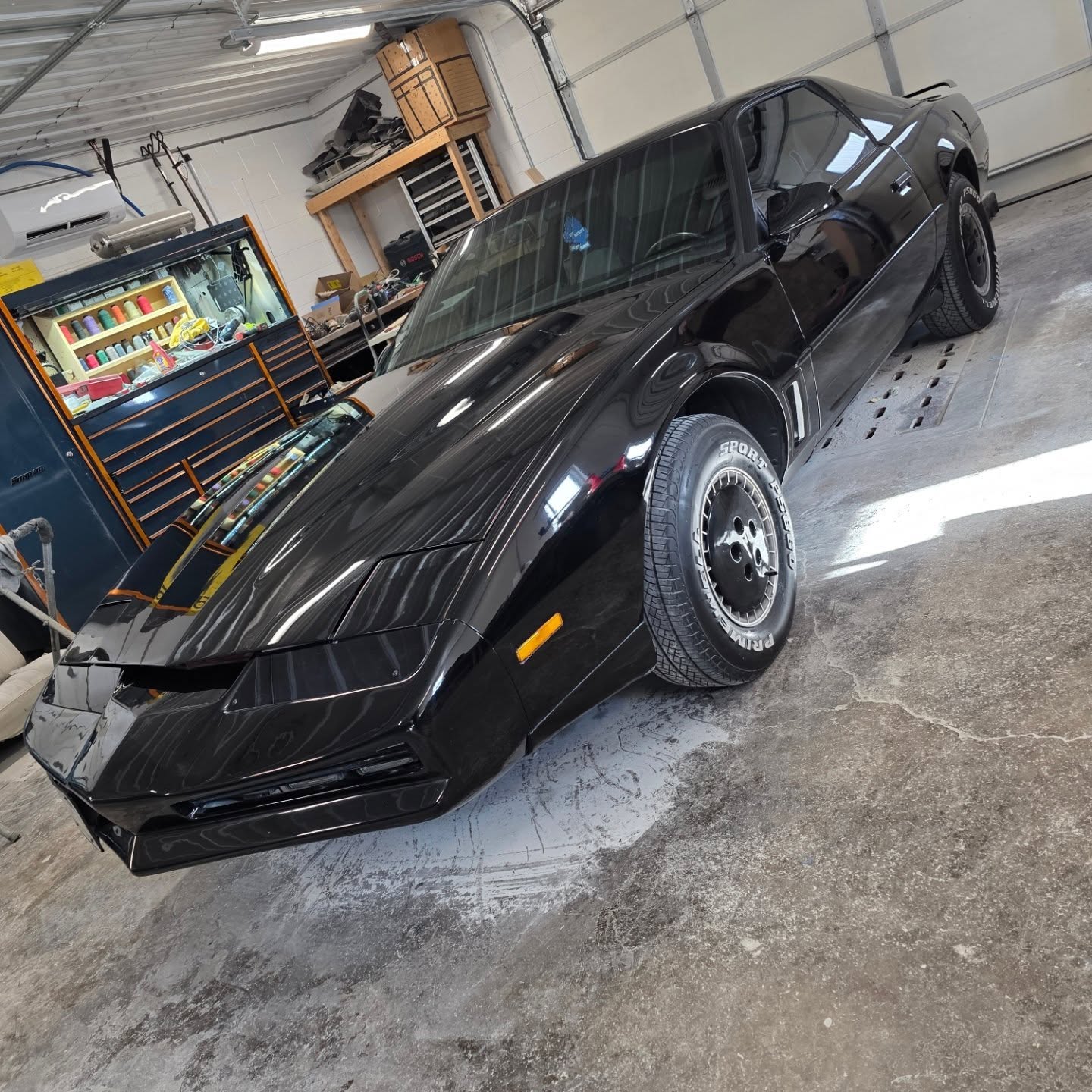 Knight Rider KITT in shop
