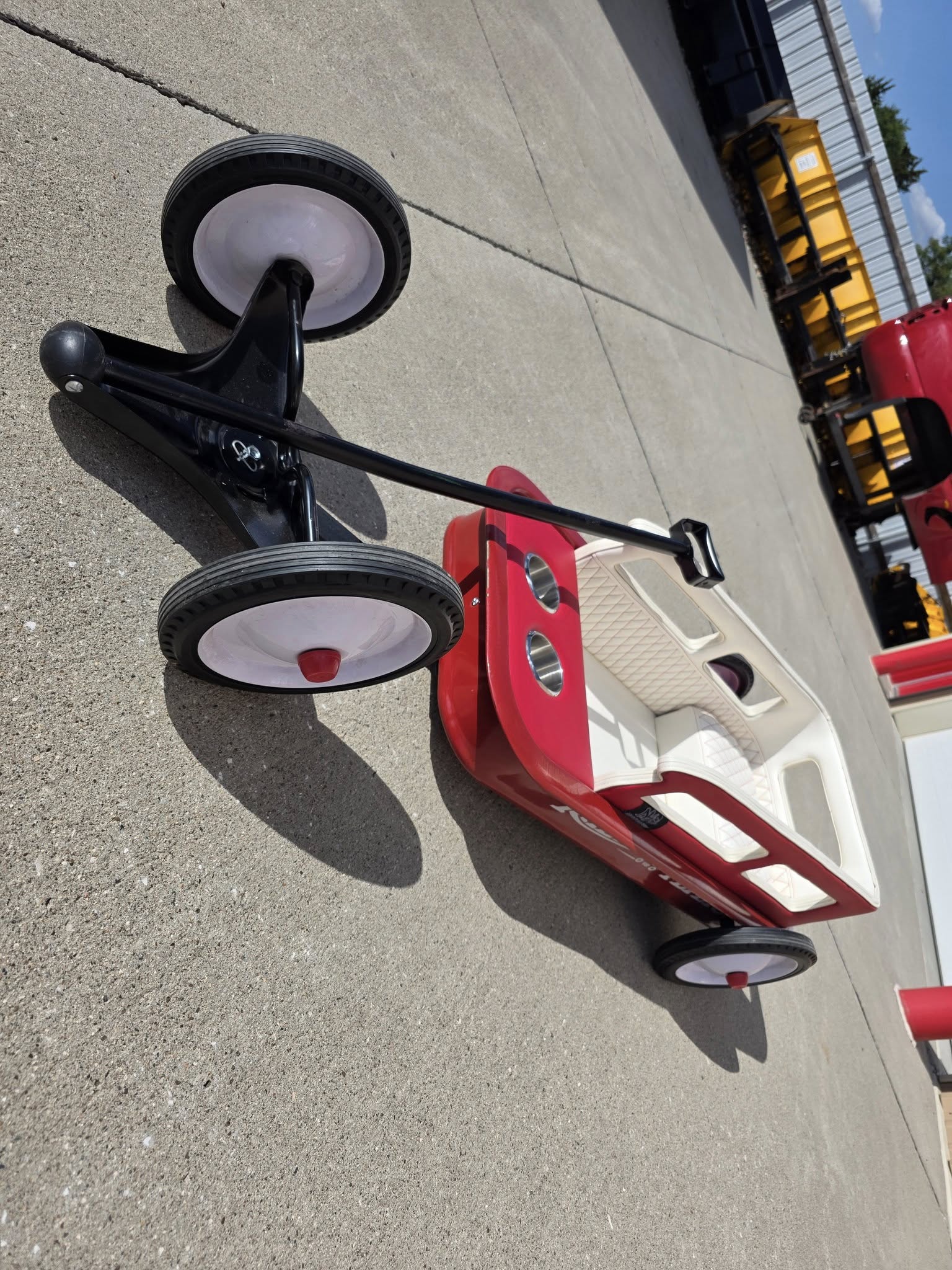 Custom Wagon detail